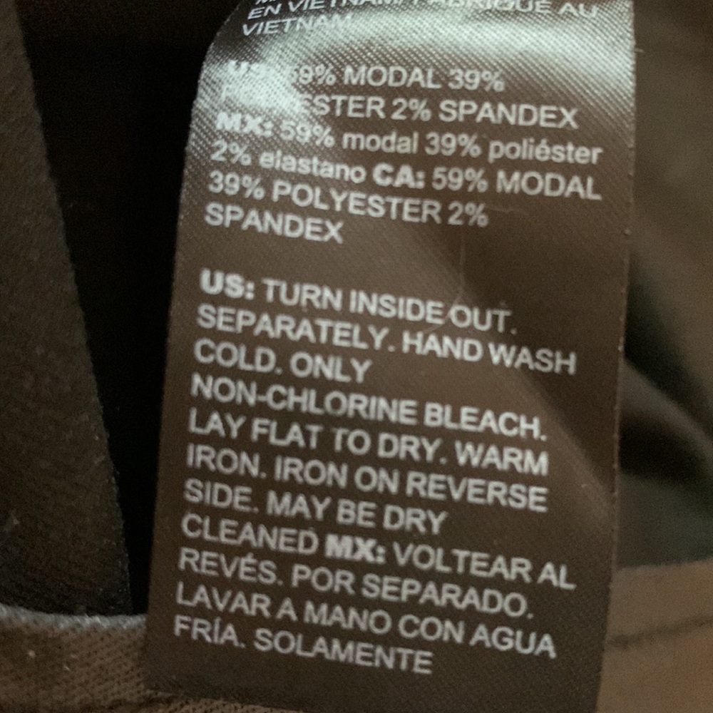 WHBM classy top - Picture 5 of 6